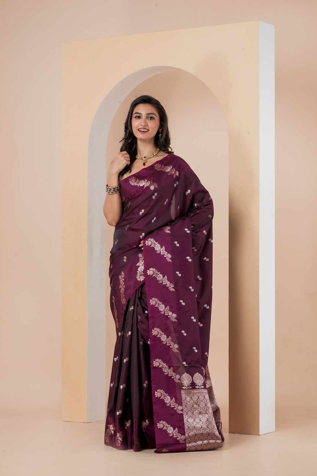 Benarasi raw mango silk saree.