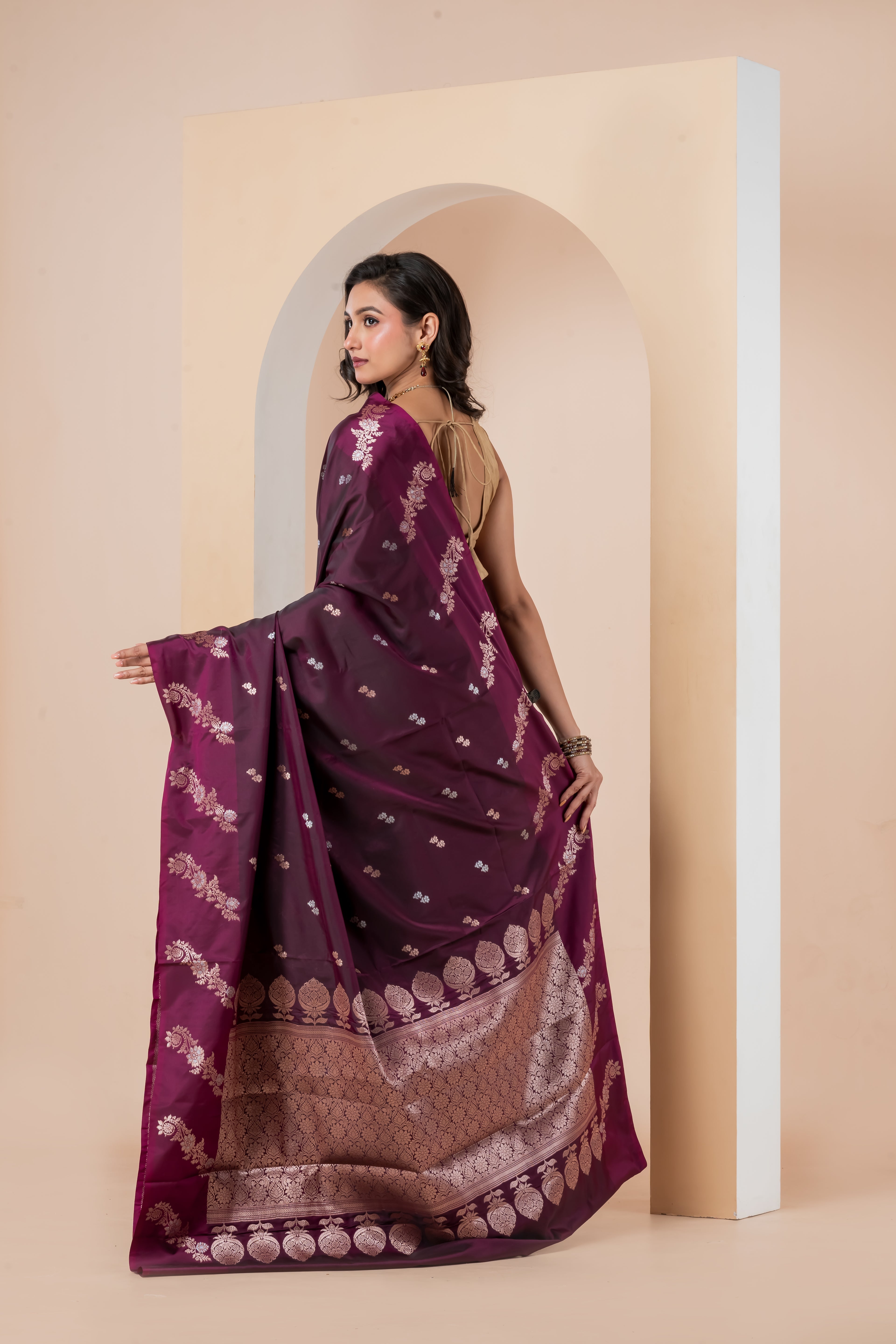 Benarasi raw mango silk saree.