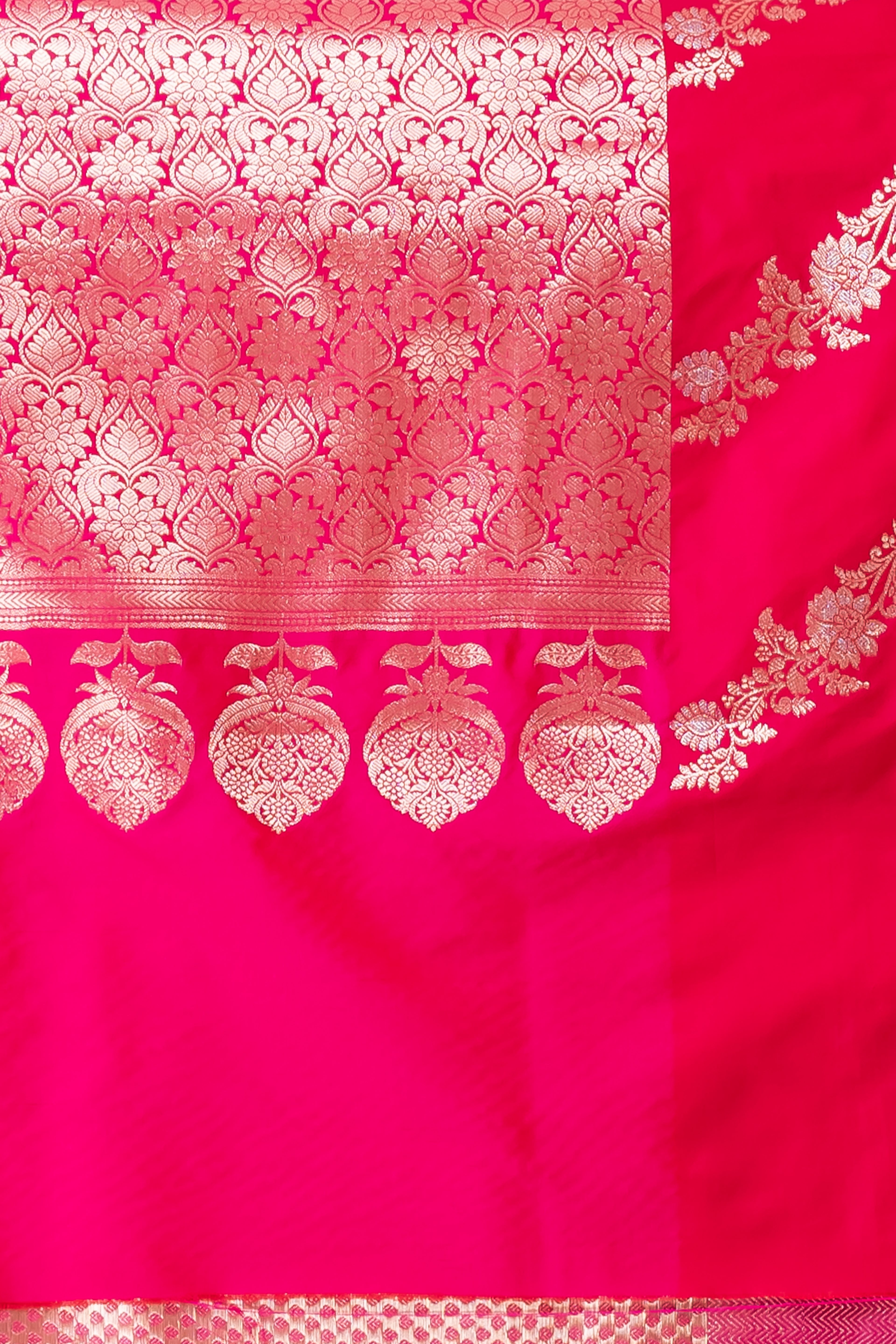 Benarasi raw mango silk saree.
