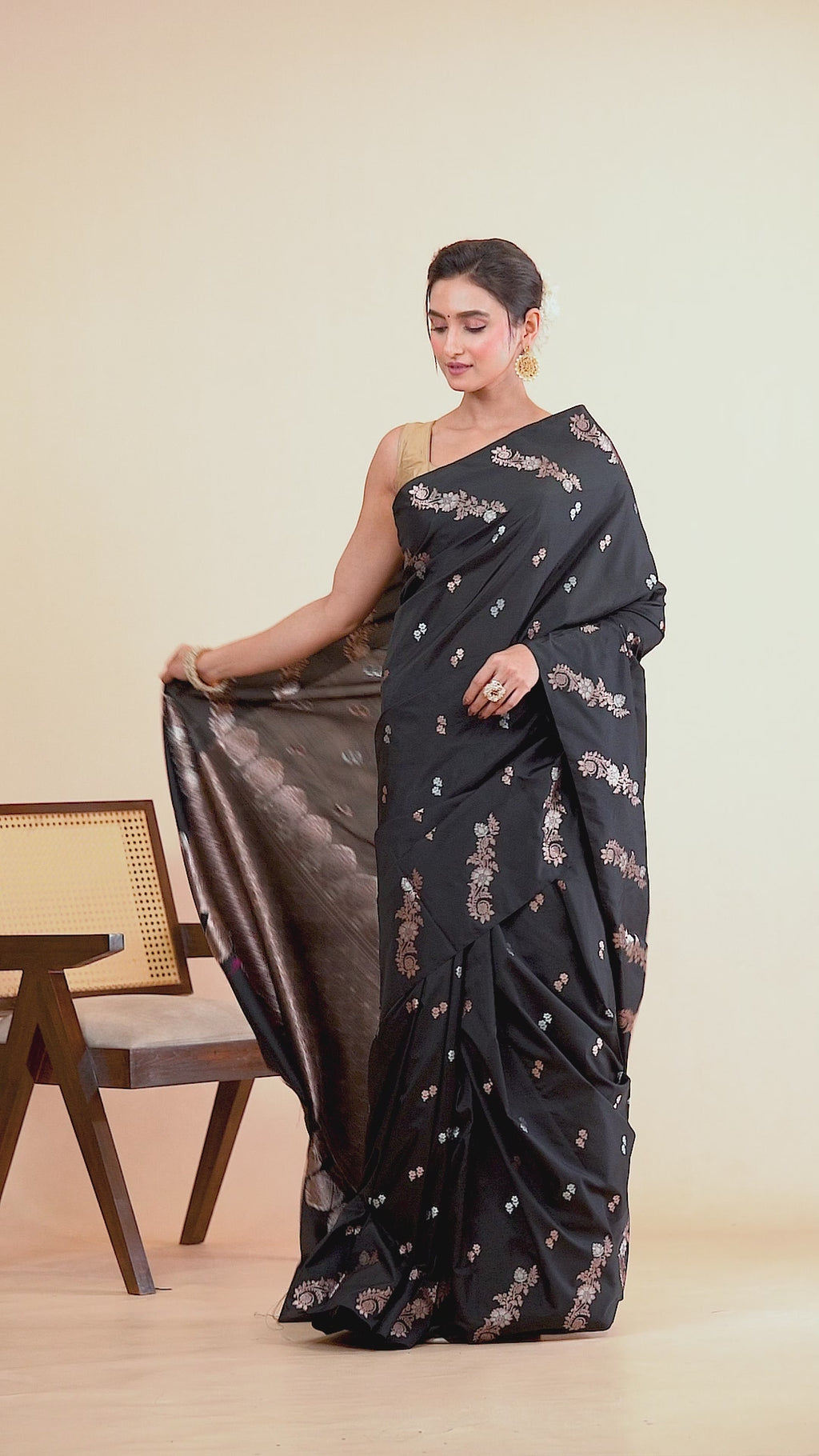 Benarasi raw mango silk saree.